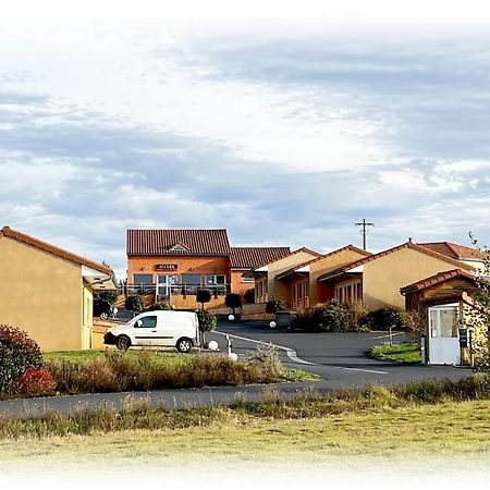 Hotel Cantal Cottages Saint-Georges  Exterior foto